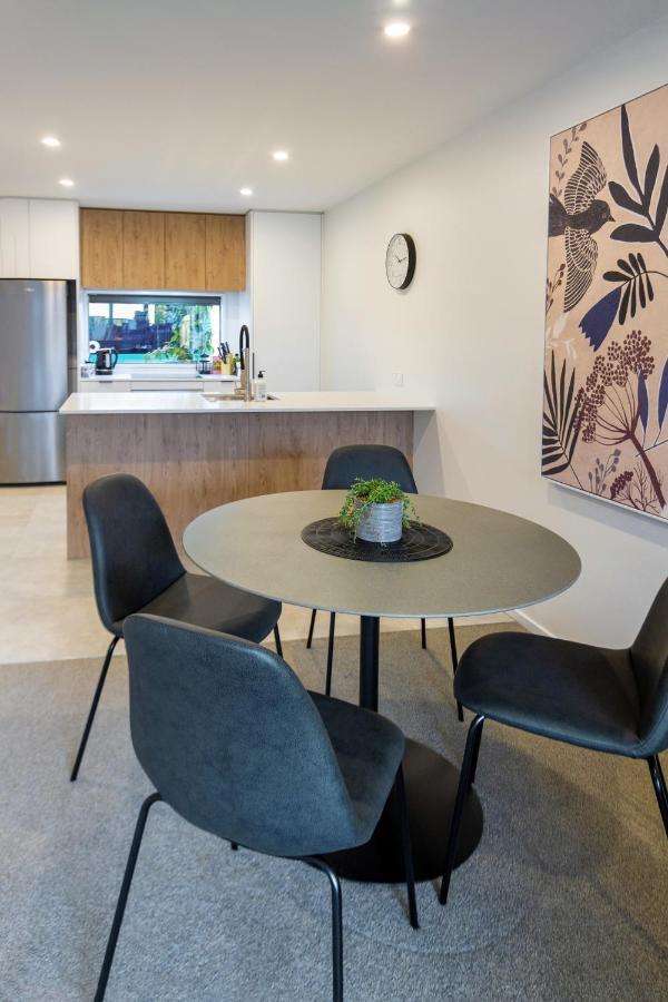 City Lights Retreat With Carpark 2 Bed 2 Bath Christchurch Exterior photo