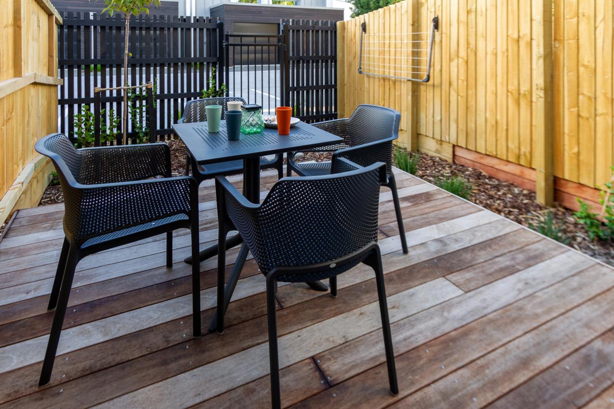 City Lights Retreat With Carpark 2 Bed 2 Bath Christchurch Exterior photo